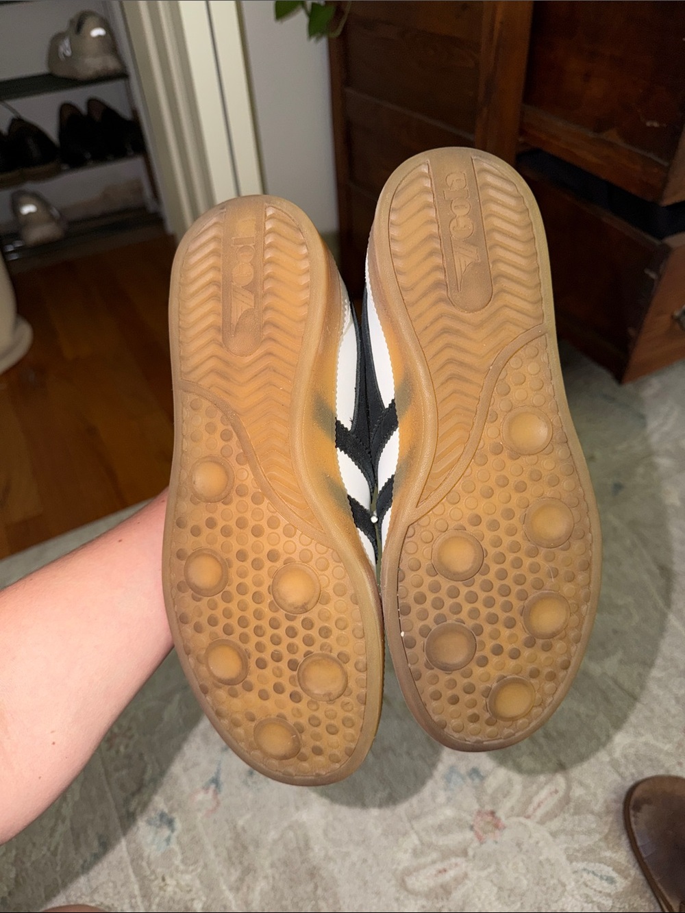 Gola White Black Gum-Soled Women's Sneakers - Picture 3 of 3